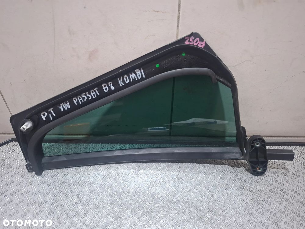 Tylna prawa szyba boczna trójkąt Volkswagen Passat B8 kombi 2019 rok nr 3G9845214 - 2