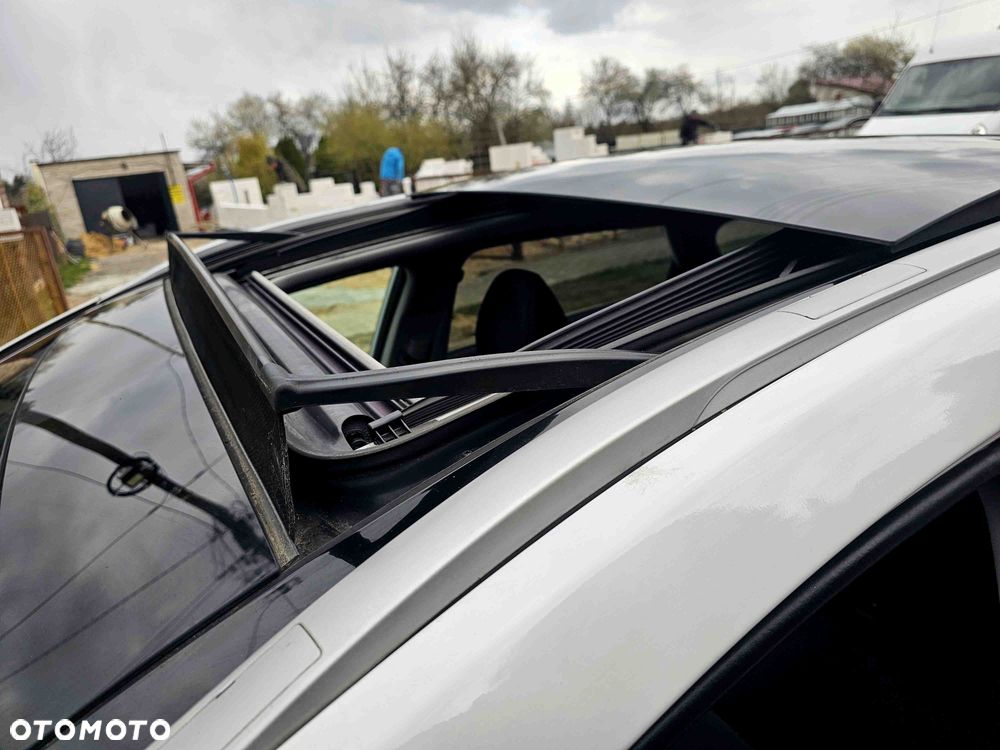 Hyundai i40 Kombi 1.7 CRDi Premium - 31