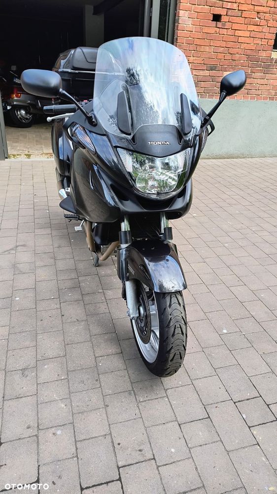 Honda NTV - 24
