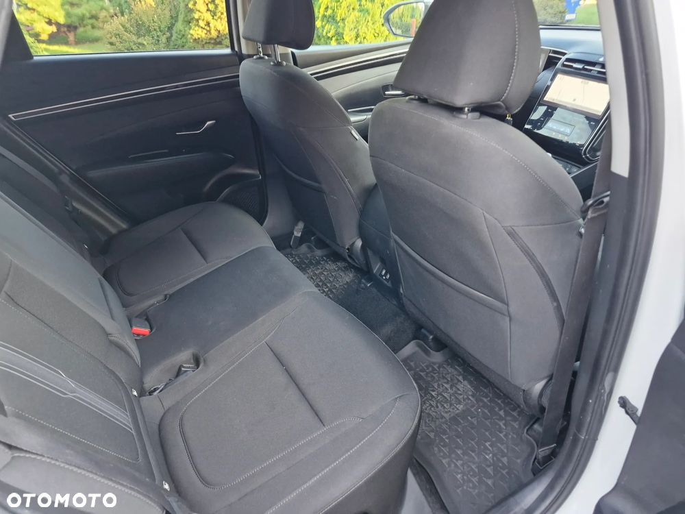 Hyundai Tucson 1.6 T-GDi 48V-Hybrid 2WD DCT Blackline - 9