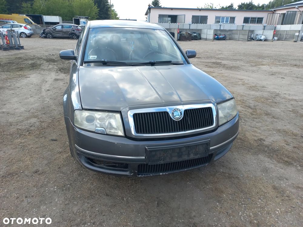 Skoda Superb 1.9 TDI 130KM  04r 9152 wszystkie części maska zderzak lampa - 1