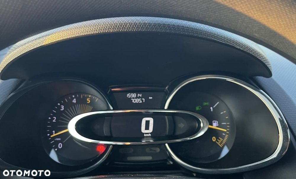 Renault Clio - 5
