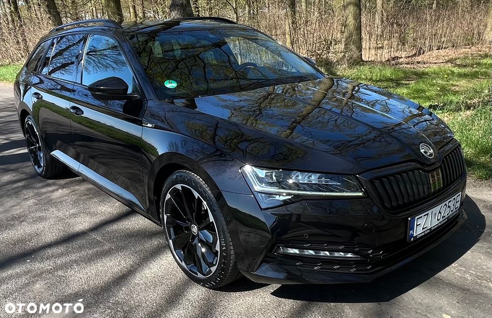 Skoda Superb 2.0 TDI SCR Sportline DSG - 1