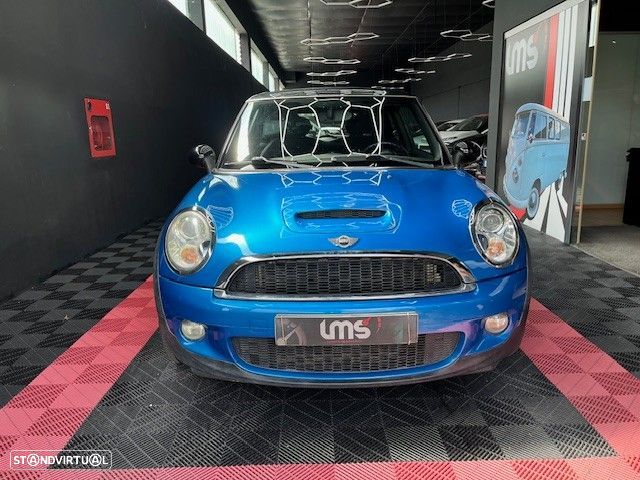MINI 3 Portas Cooper S - 2