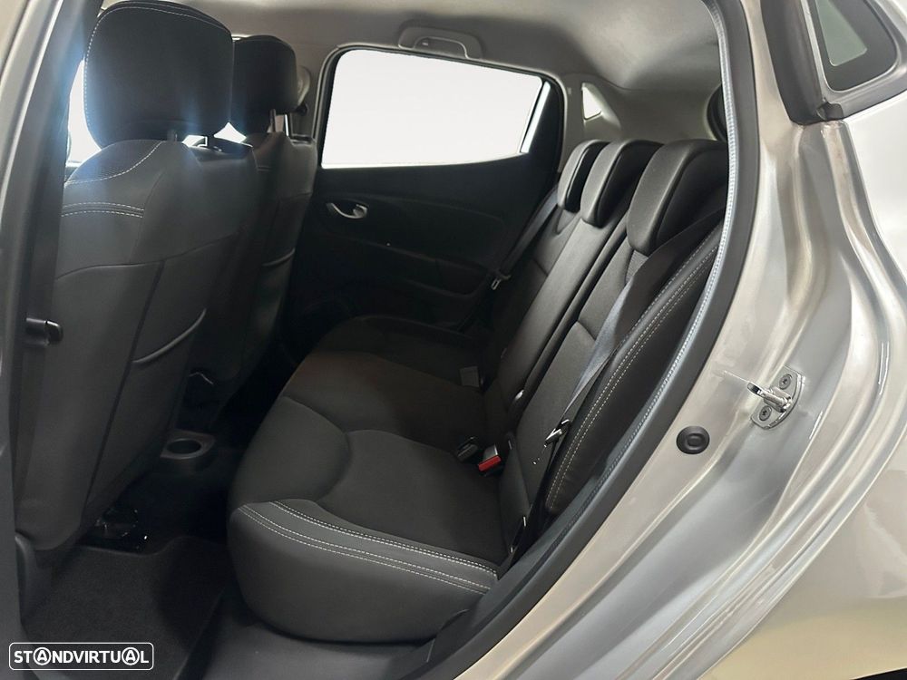 Renault Clio 1.5 dCi Dynamique S - 13