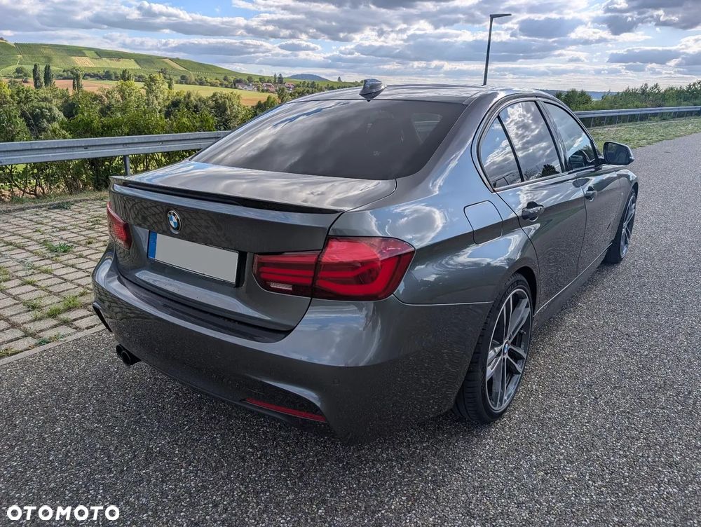 BMW Seria 3 330i Edition M Sport Shadow - 6