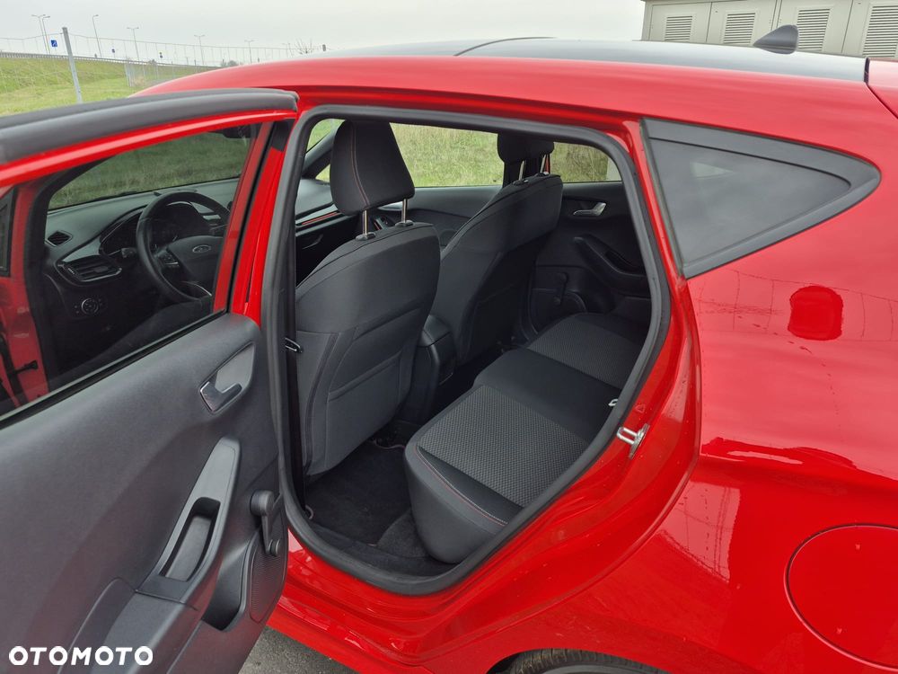 Ford Fiesta 1.0 EcoBoost S&S ST-LINE Red - 11