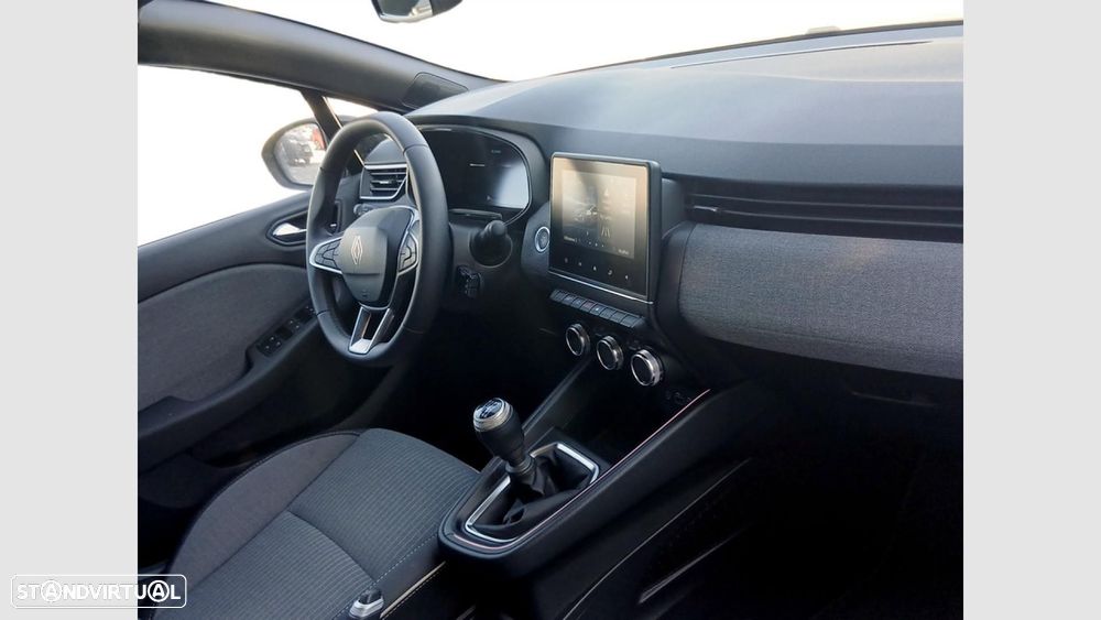 Renault Clio 1.0 TCe Techno Bi-Fuel - 21