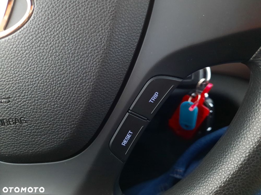 Hyundai i10 1.0 Automatik Trend - 25