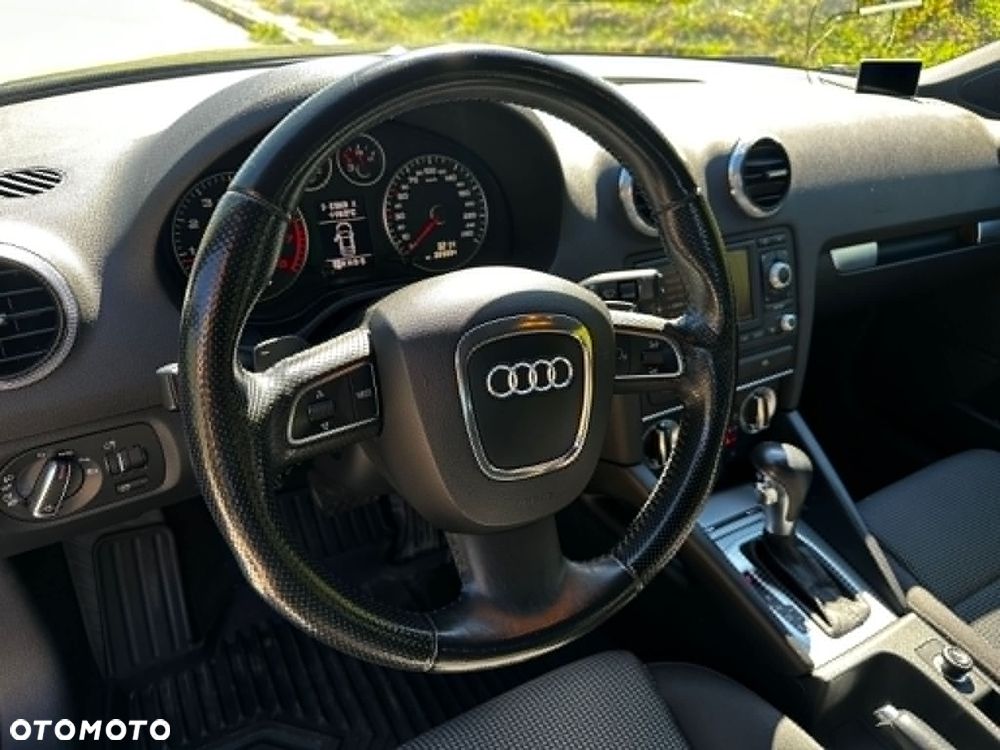 Audi A3 Sportback 1.8 TFSI Ambiente S tronic - 6