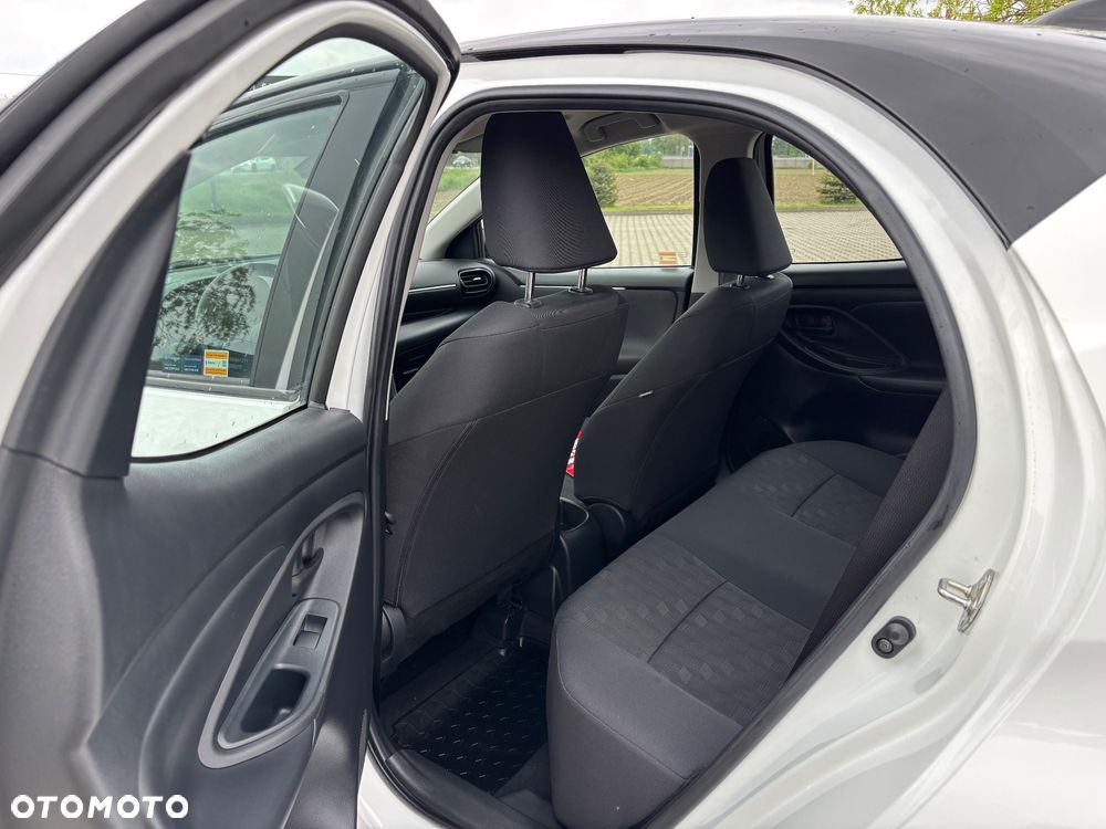 Toyota Yaris 1.5 Style - 21