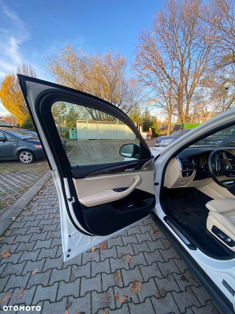 BMW X3 - 16