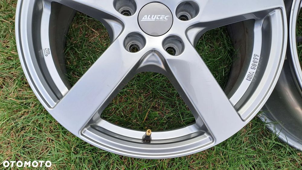 Felgi Aluminiowe 17 Subaru Outback V Levorg 5x114.3 ET 55 Alutec Alaska - 3