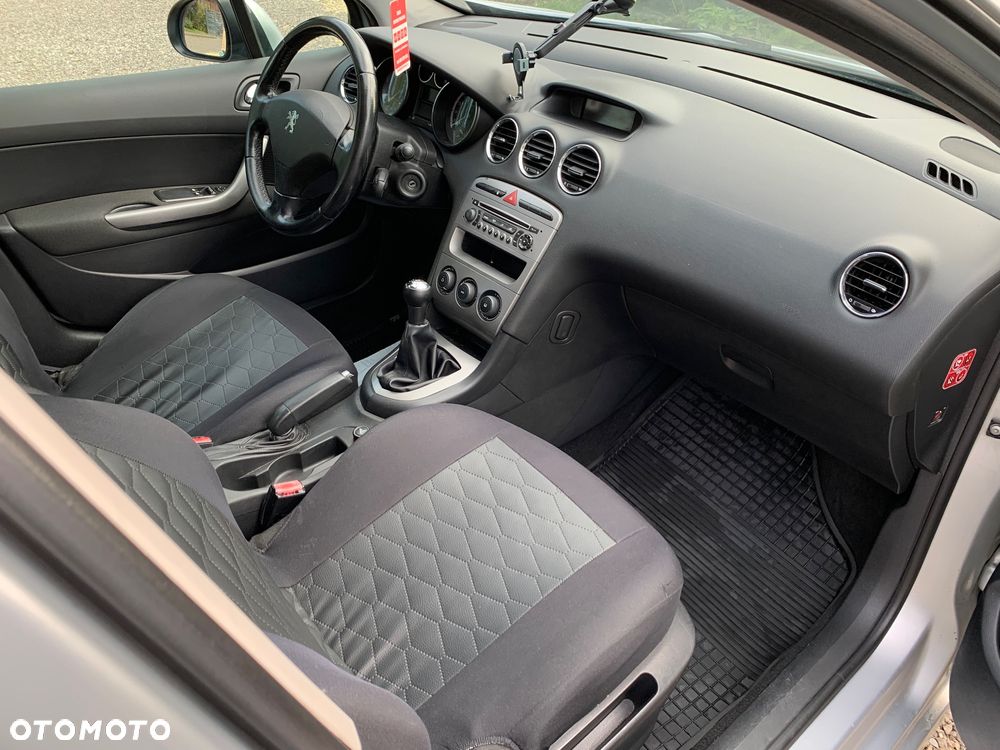 Peugeot 308 1.6 HDi Presence - 10