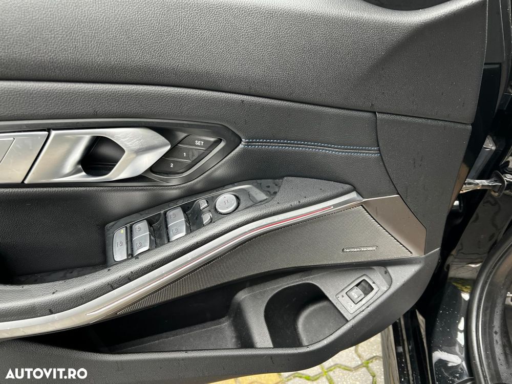 BMW M3 M340i xDrive AT MHEV - 37