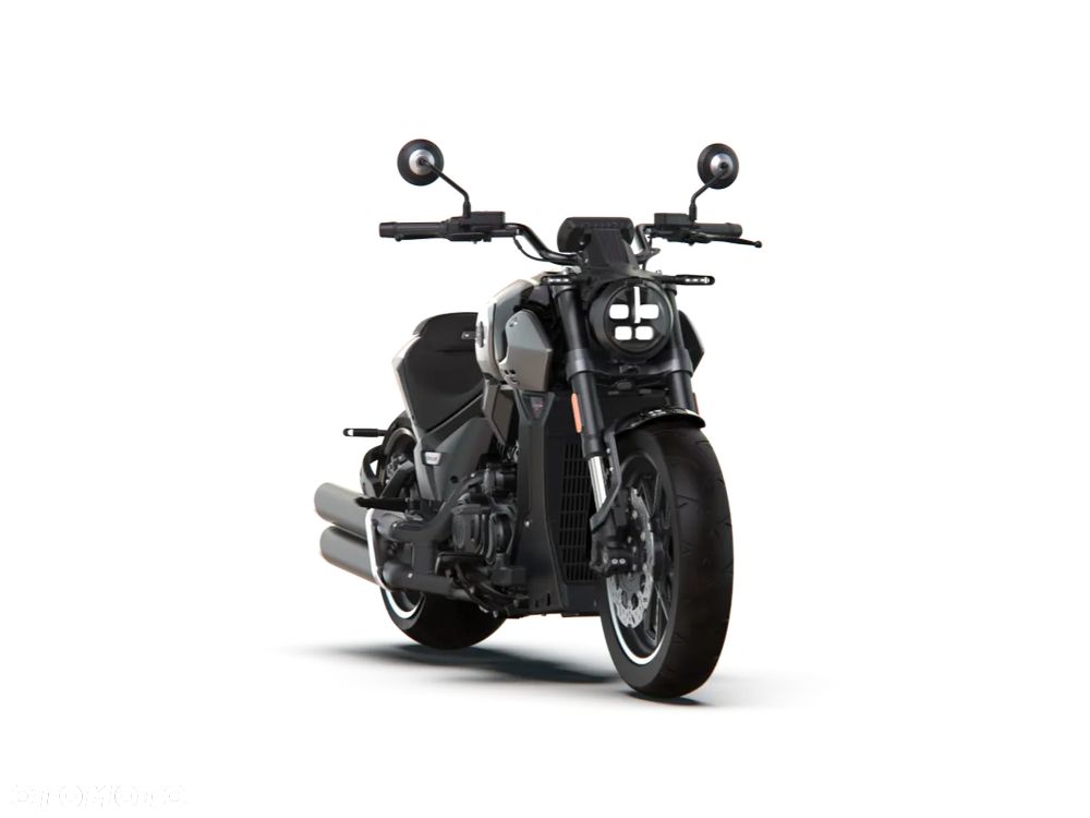 Morbidelli C1002V - 3