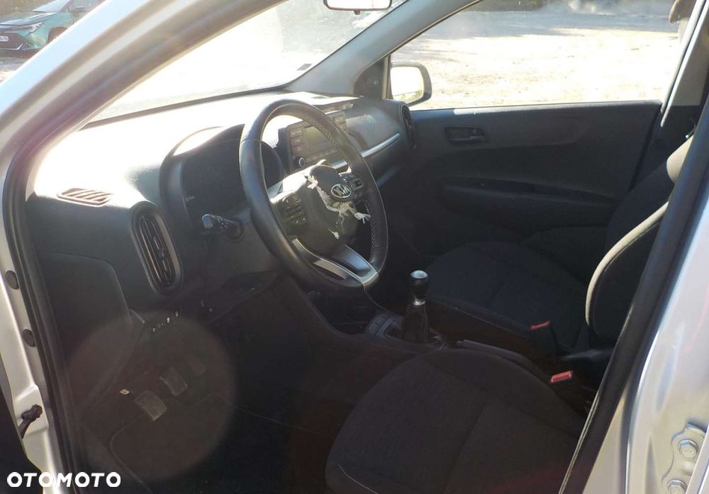 Kia Picanto - 23