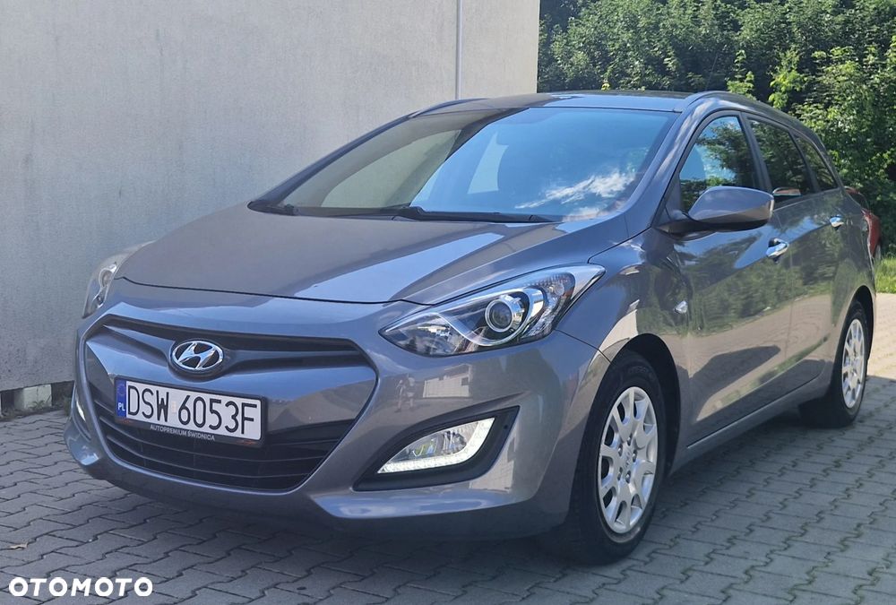 Hyundai i30 1.4 Classic + - 18