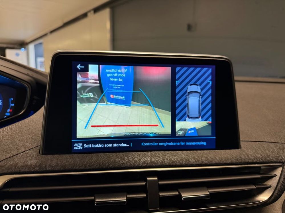 Peugeot 3008 1.6 PureTech Hybrid4 PHEV Allure S&S EAT8 - 18