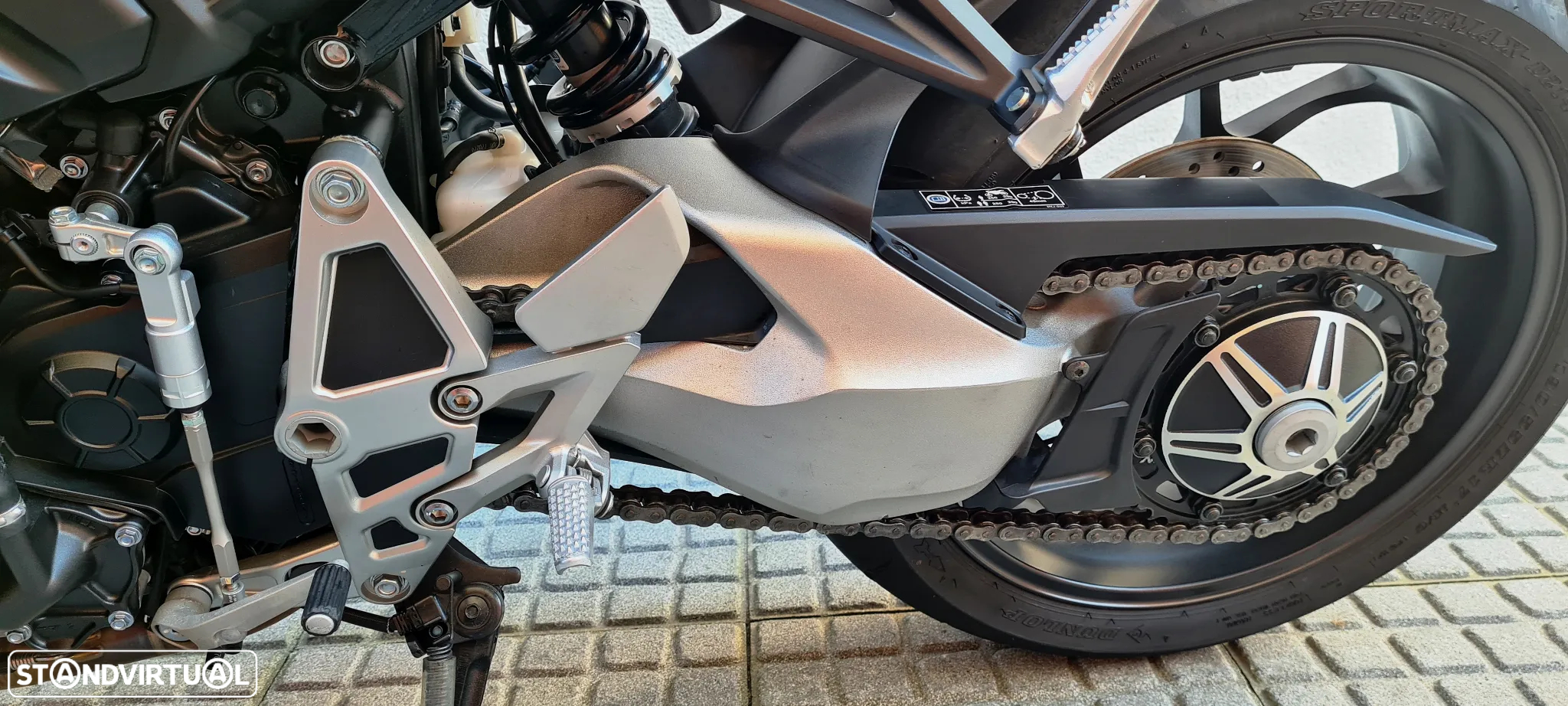 Honda CB 1000 R Limited Edition - 36