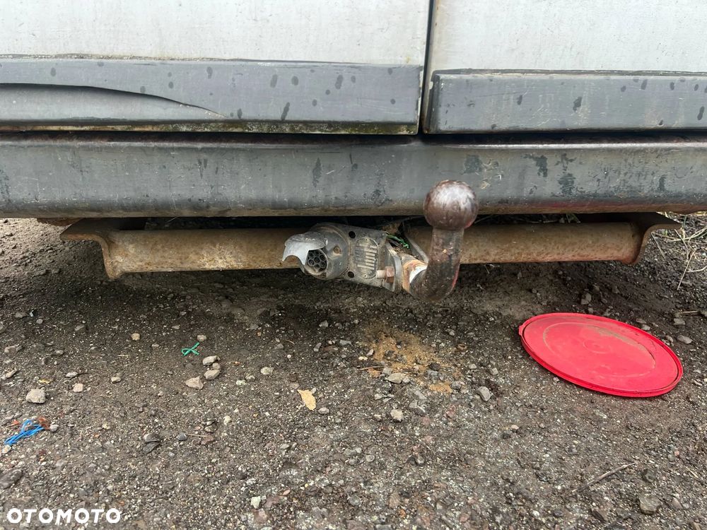 Mercedes MB 100 !! Hak holowniczy !! Części, wysyłka !! TABLICZKA - 1