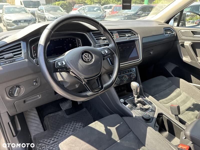 Volkswagen Tiguan Allspace 2.0 TSI 4Mot Highline DSG - 10