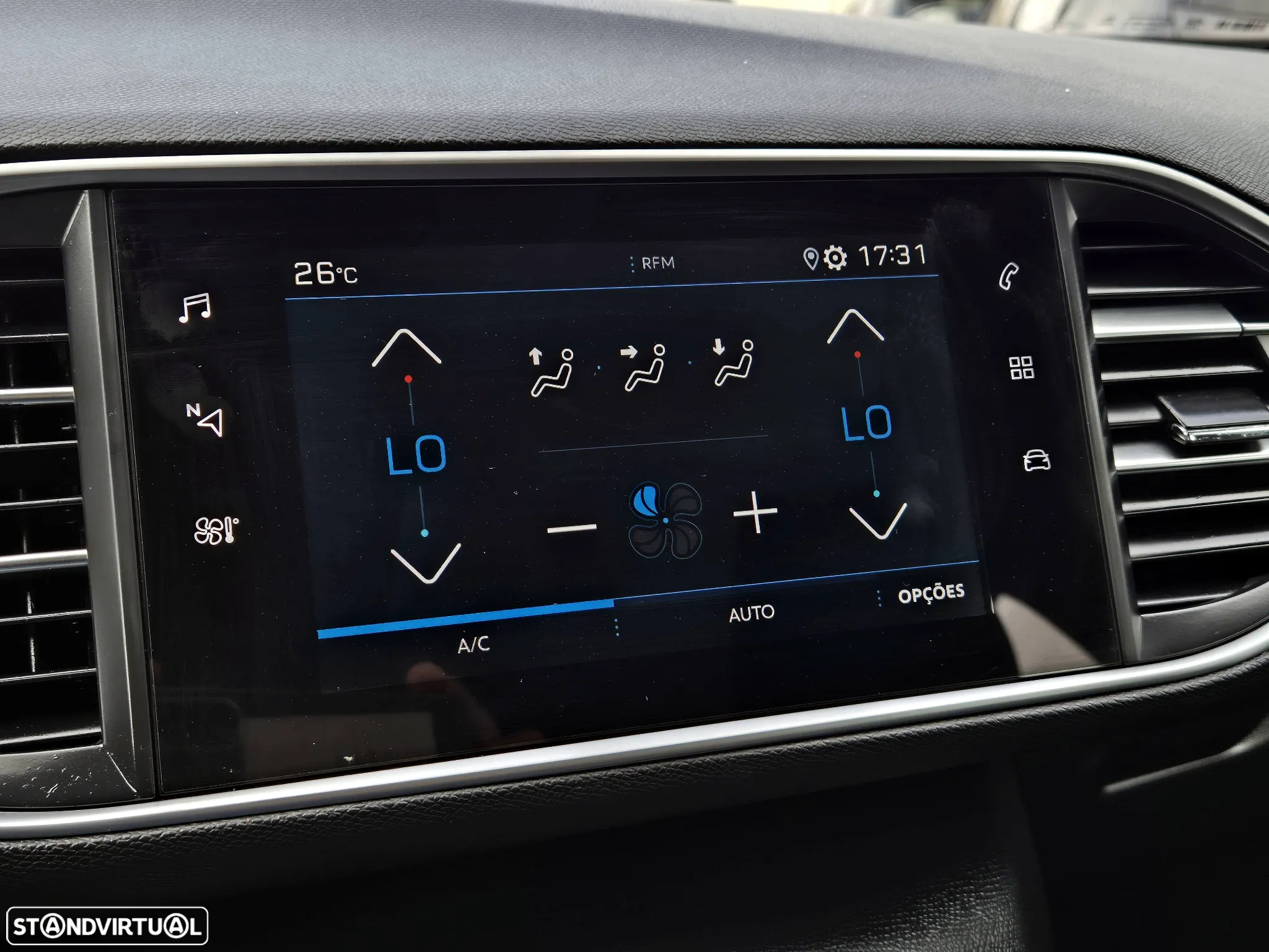 Peugeot 308 1.5 BlueHDi Style - 11