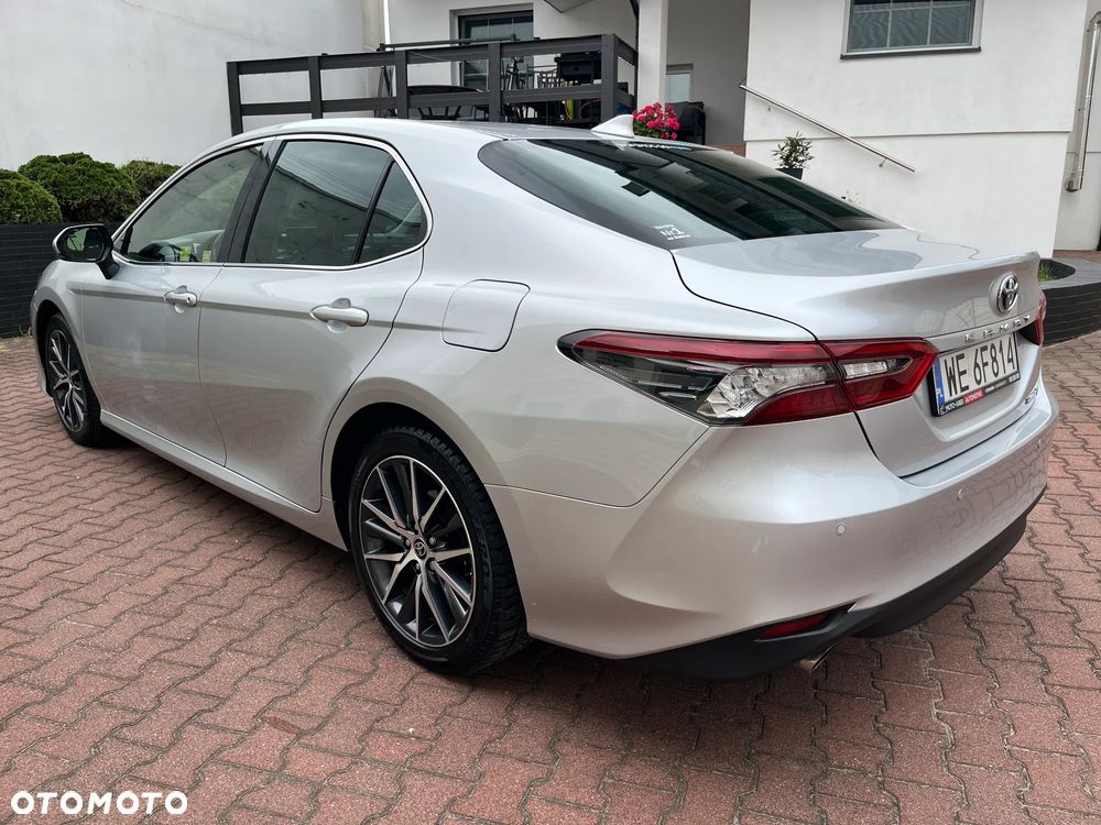 Toyota Camry 2.5 Hybrid Executive CVT - 6