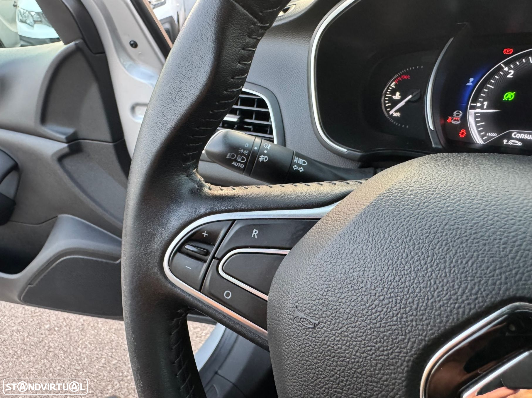 Renault Mégane Sport Tourer 1.5 Blue dCi Limited - 16