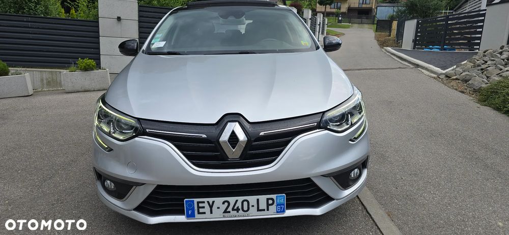 Renault Megane ENERGY dCi 110 EDC BOSE EDITION - 23
