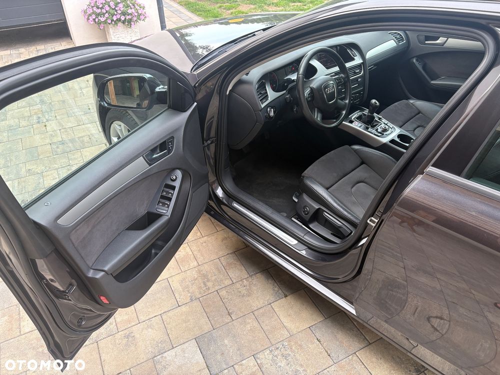 Audi A4 Avant 2.0 TDI DPF - 9
