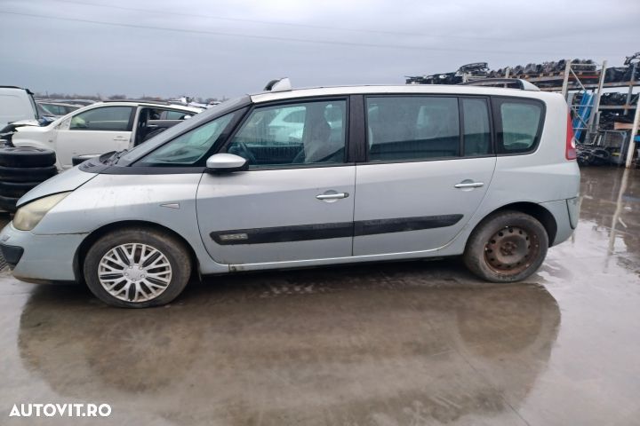Dezmembrez Renault Espace 4 [2002 - 2006] Grand minivan 5-usi 2.2 dCi - 2