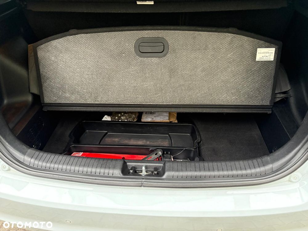 Kia Venga 1.6 M - 24