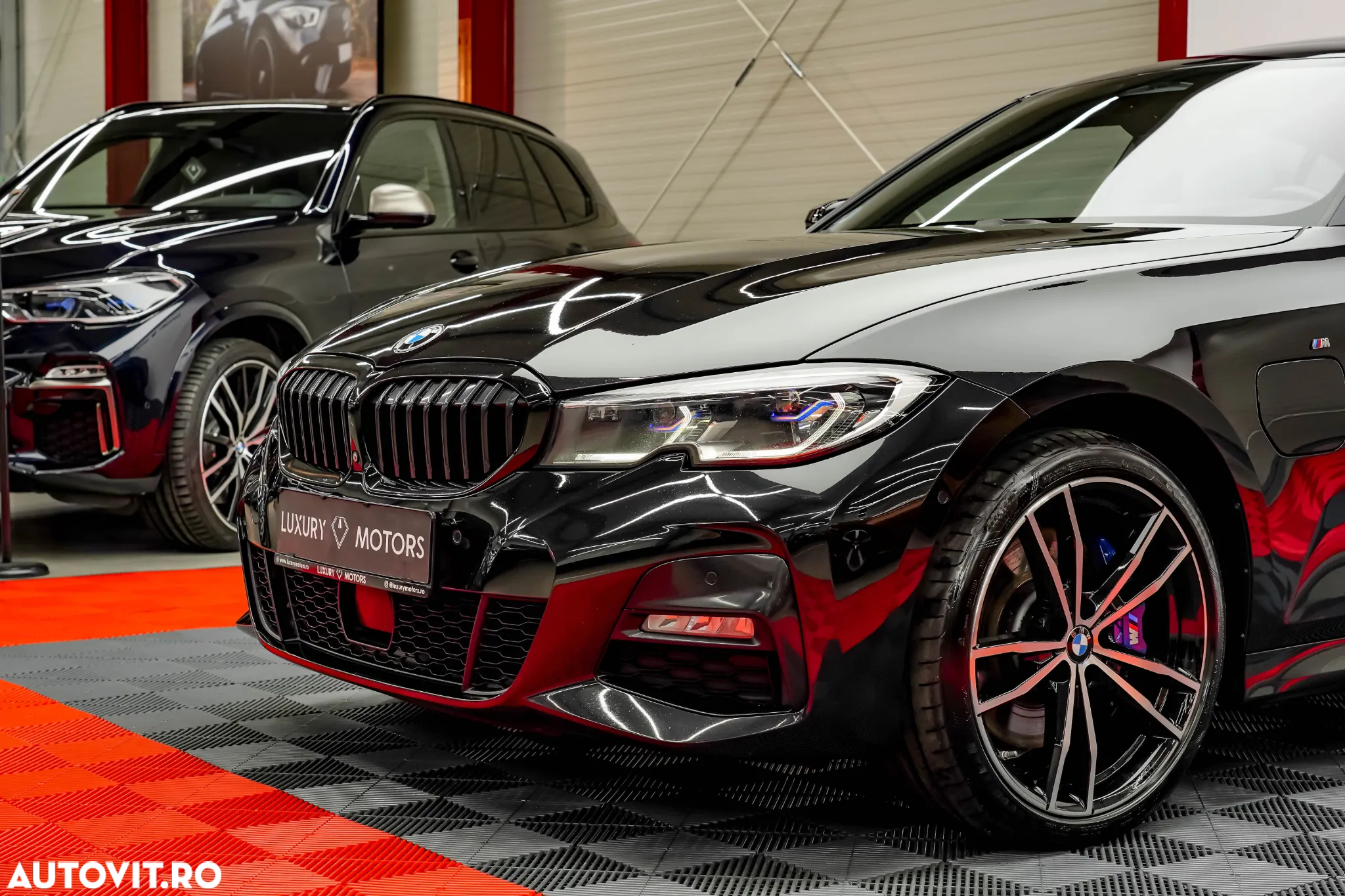 BMW Seria 3 330e Aut. M Sport - 17