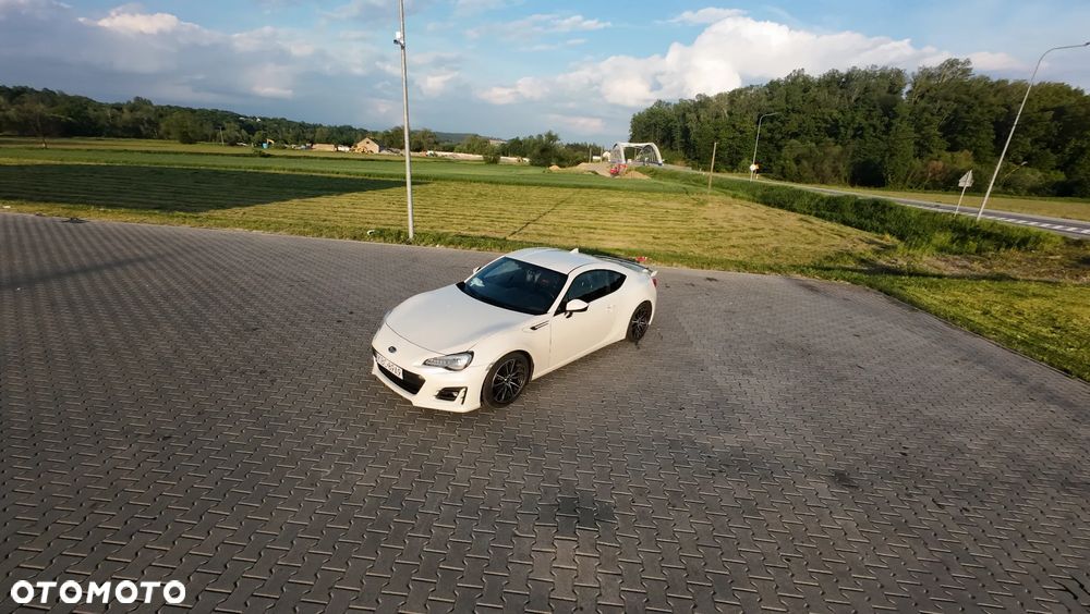 Subaru BRZ 2.0i Sport + - 17