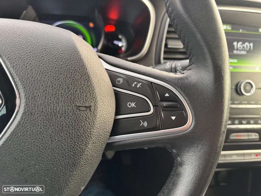 Renault Mégane Sport Tourer 1.5 Blue dCi GT Line - 13