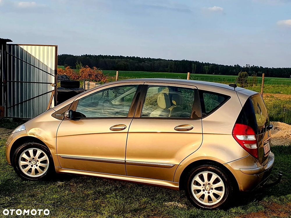 Mercedes-Benz Klasa A 180 Elegance EU5 - 2