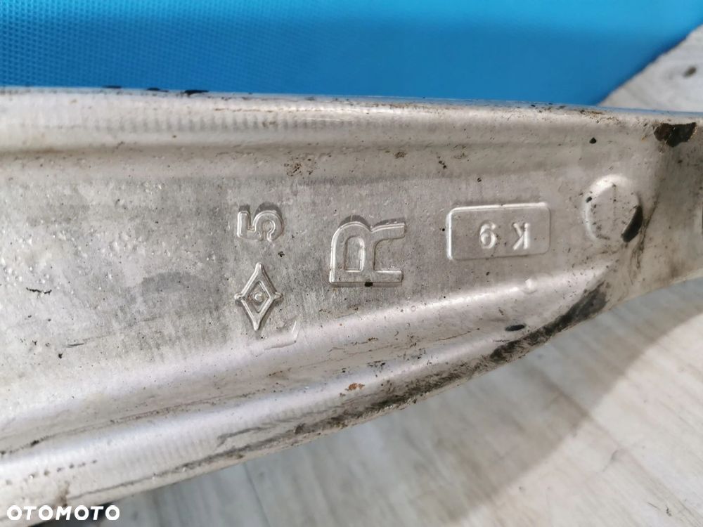 Nissan X-Trail 4 IV T33 wahacz prawy przód - 2