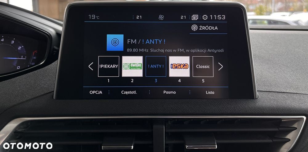 Peugeot 3008 PureTech 130 Stop & Start GPF EAT8 Allure Business-Paket - 31
