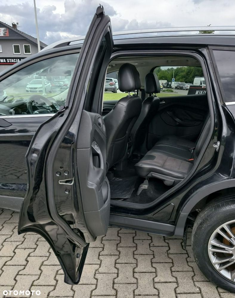 Ford Kuga - 17