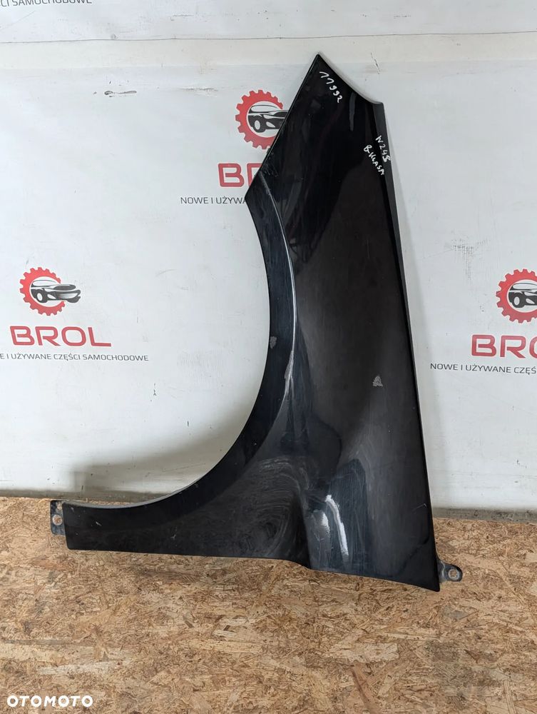 BŁOTNIK PRZEDNI LEWY MERCEDES B-KLASA W245  191