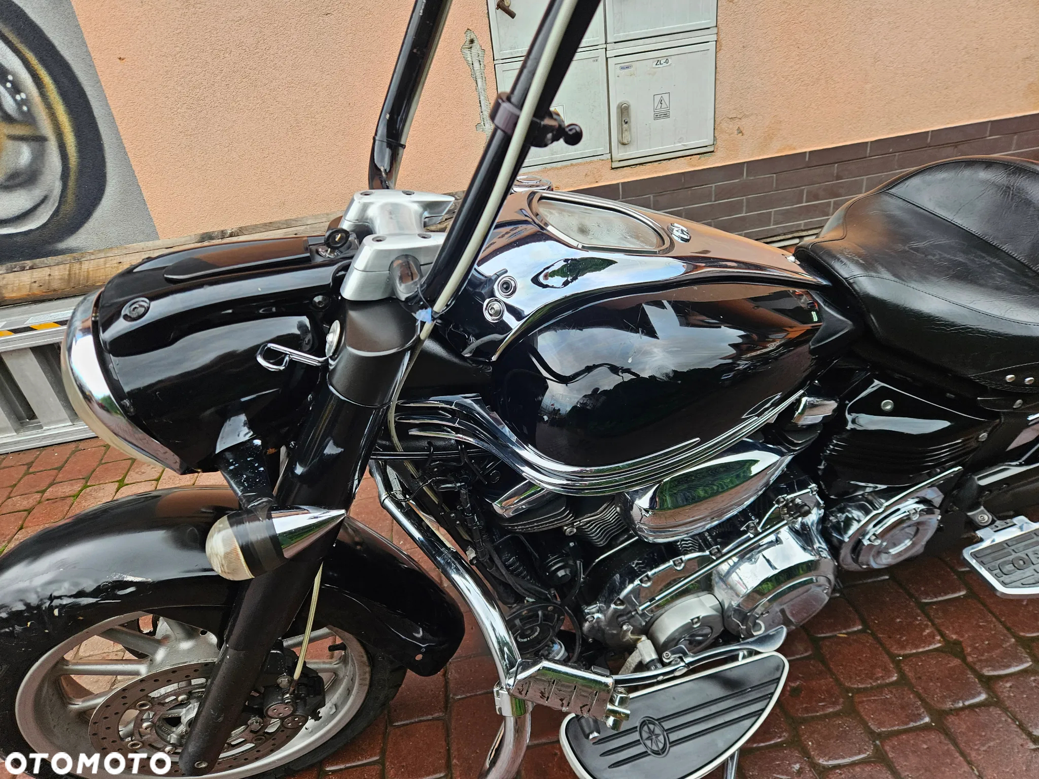 Yamaha XV - 18