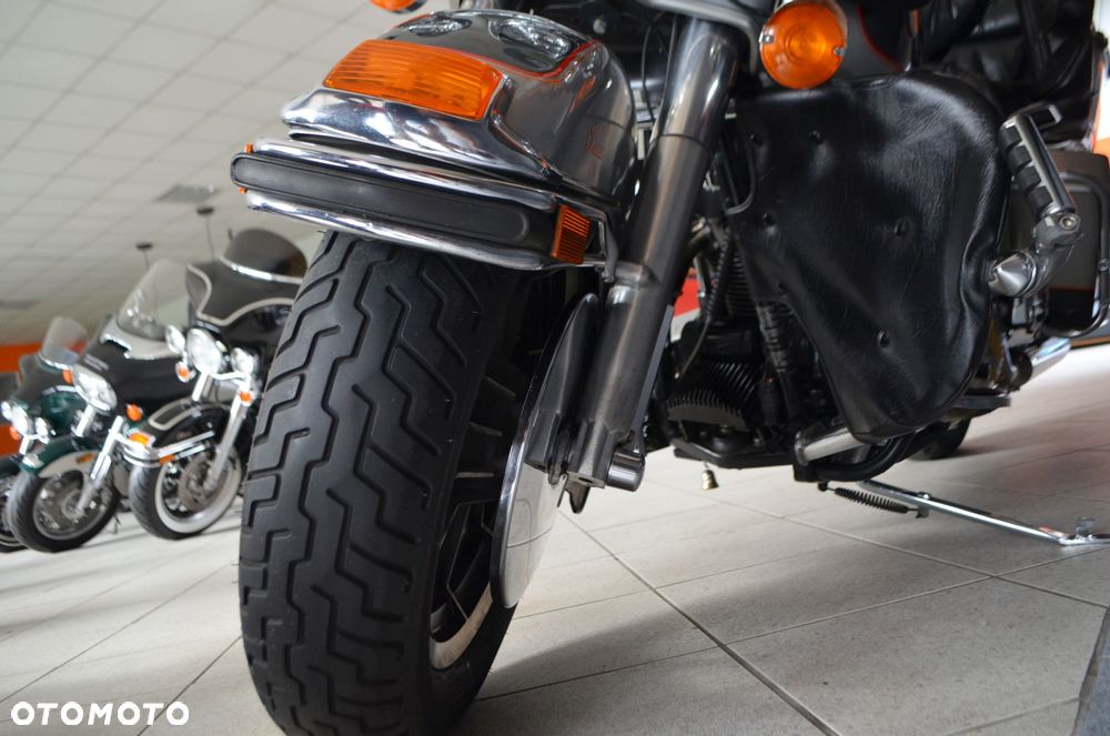 Harley-Davidson FLHT Electra Glide Standard - 8