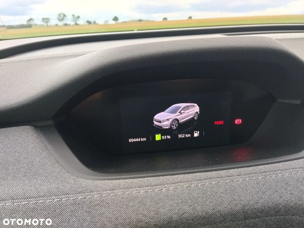 Skoda Enyaq 60 62kWh Clever - 11
