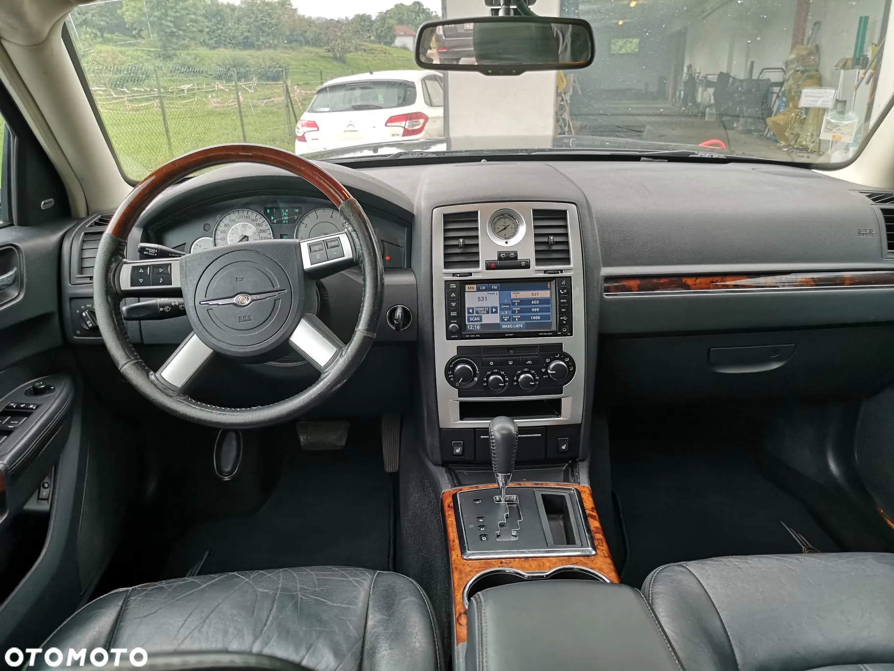 Chrysler 300C 3.0 V6 CRD - 39