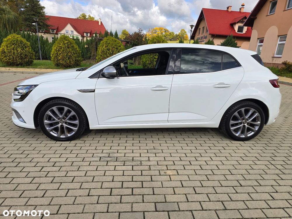 Renault Megane ENERGY TCe 130 GT LINE - 11