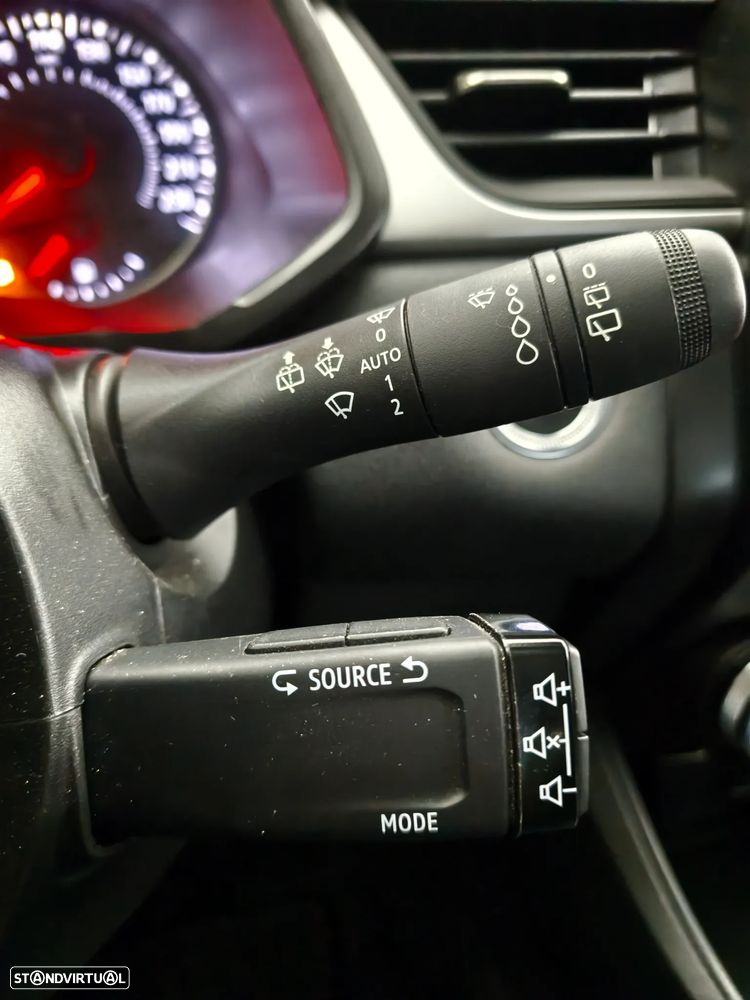 Mitsubishi ASX - 16