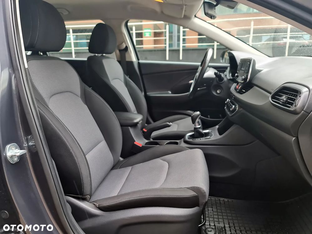 Hyundai i30 1.5 DPI Modern - 14