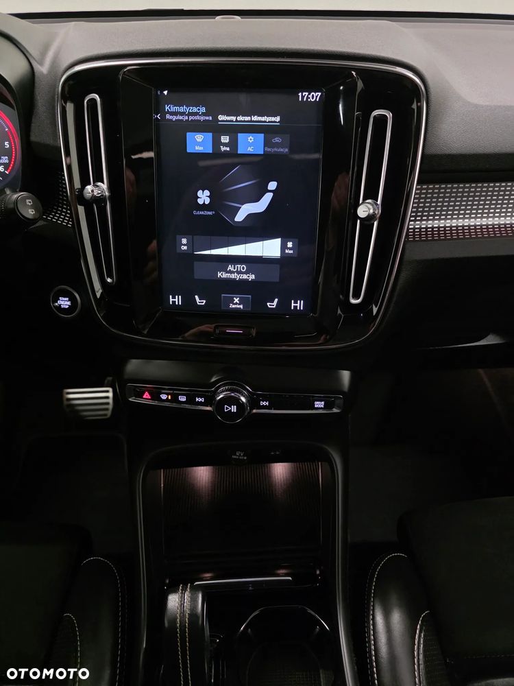 Volvo XC 40 D3 SCR R-Design - 12