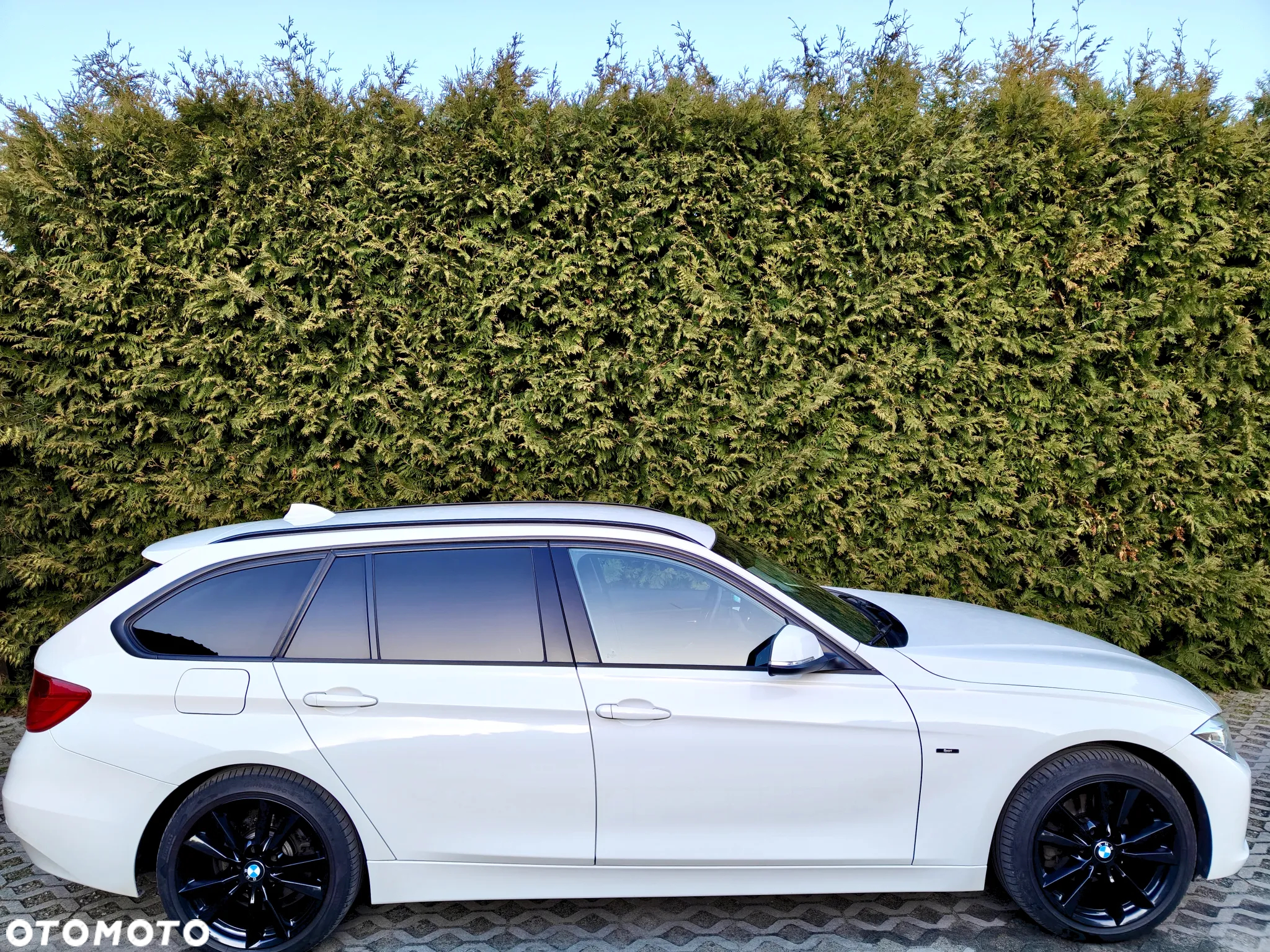 BMW Seria 3 320d Touring xDrive Sport Line - 5